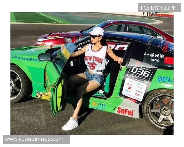 苹果足球明星贴膜让你的手机与偶像同频共振尽享运动激情与时尚魅力